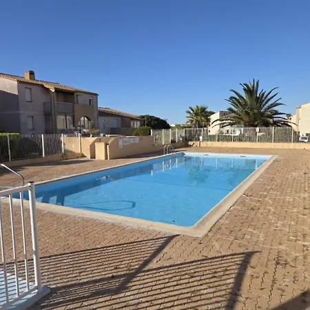 Διαμέρισμα Joli Pour 4 Personnes Securisee, Parking Et Piscine *